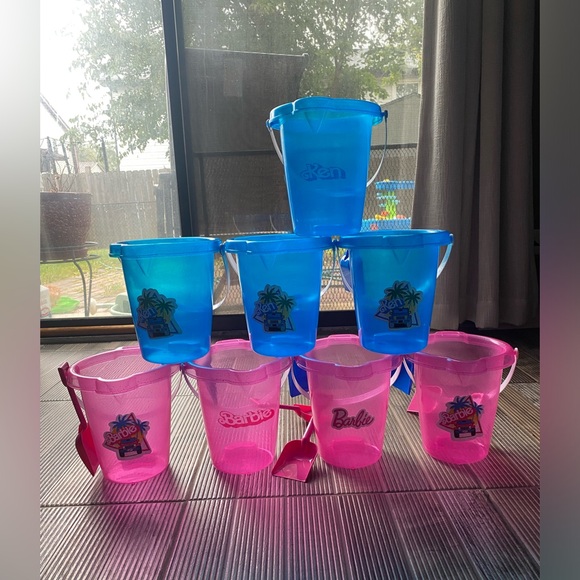 Barbie & Ken Party Favor Buckets (8) - Picture 4 of 12